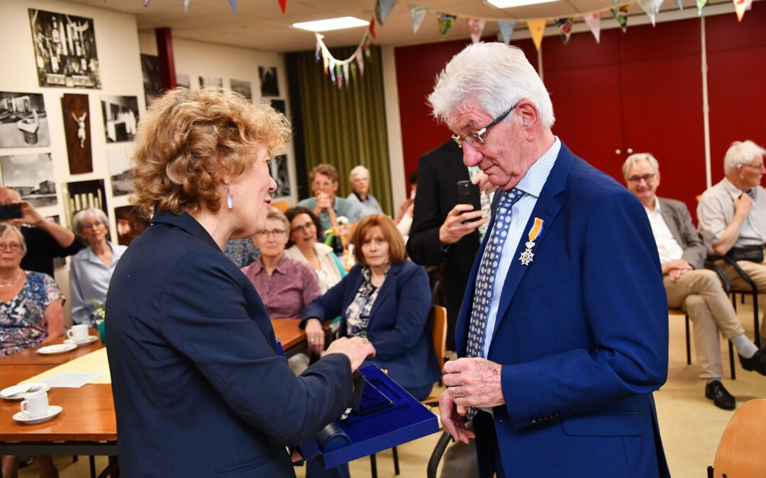 Lintje voor Loek Elemans